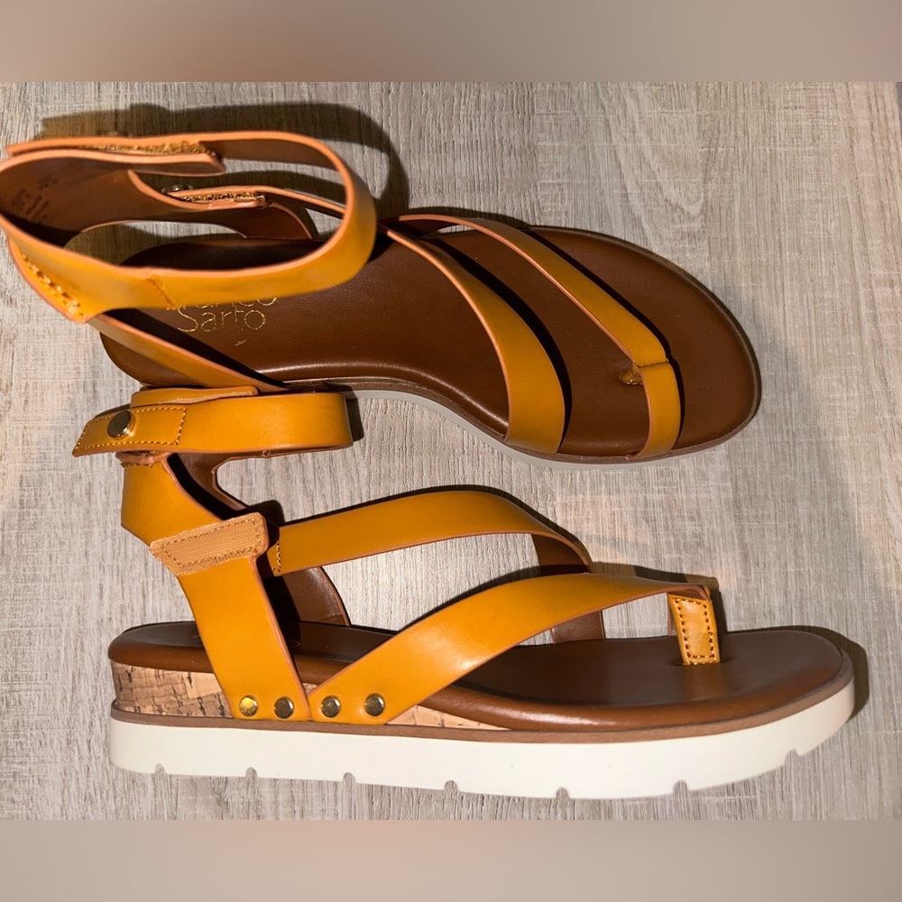 Franco Sarto Sandals 7.5 New
